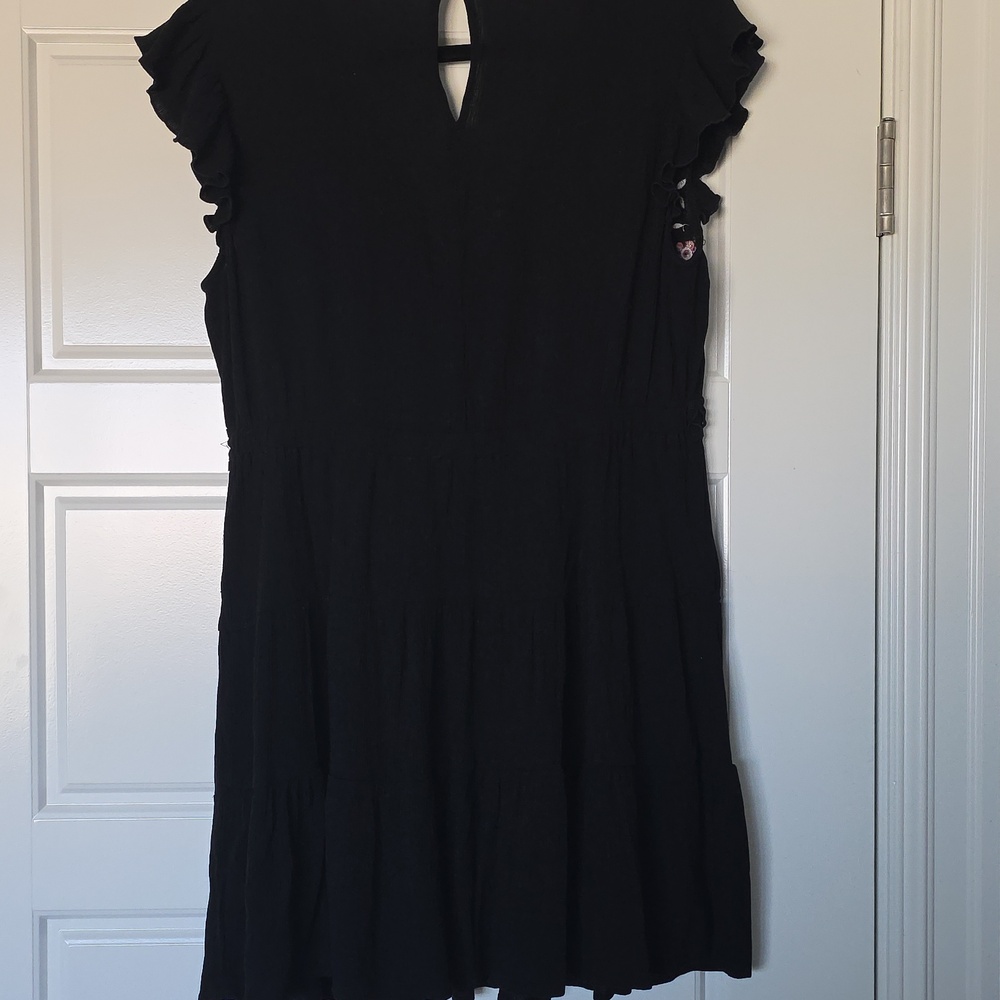 Black Top/Dress with Pink, Pale Green, & White Floral Embroidery Size Large - Picture 5 of 5